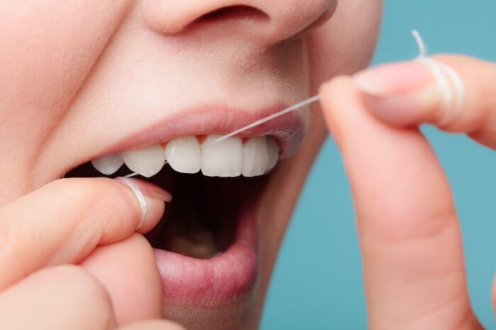 Improve Oral Health with Floss