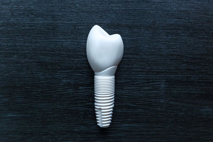 Zirconia ceramic implants